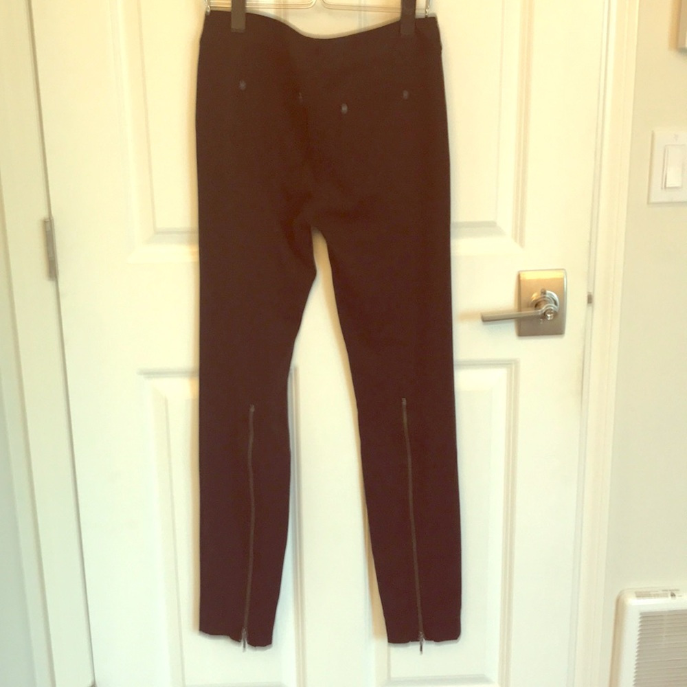 BCBG edgy leggings